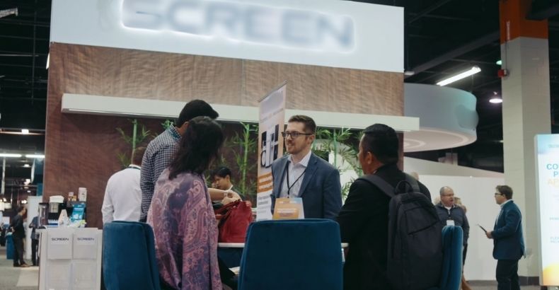 How to Network Effectively at the Expo